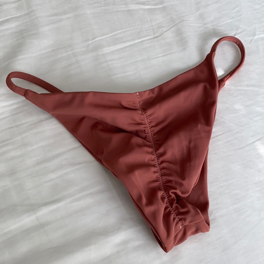 Ode & Rae Scrunch Bottoms
